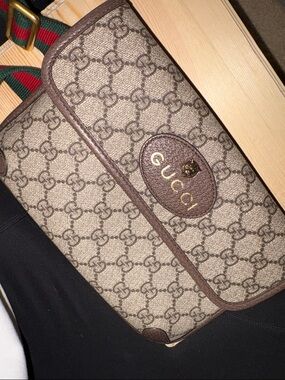 Gucci Brown GG Supreme Canvas Logo Patch Crossbody